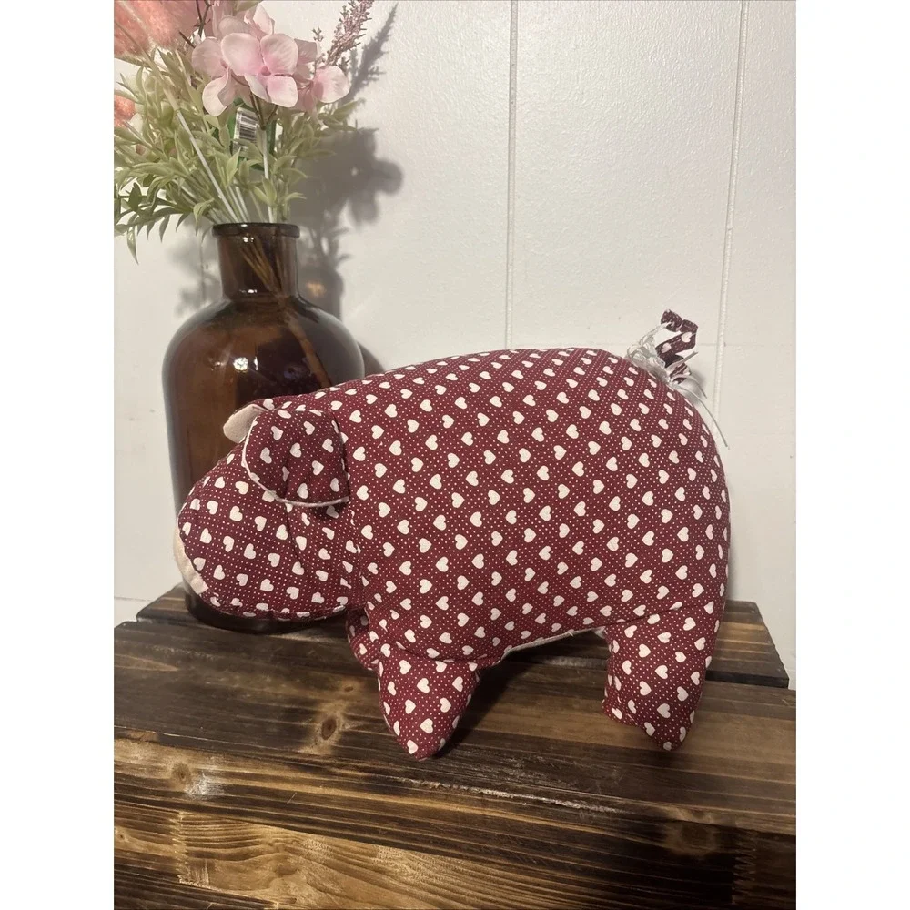 Quilted Piglet Burgundy With Pink Hearts Pillow/plush 11x7.5